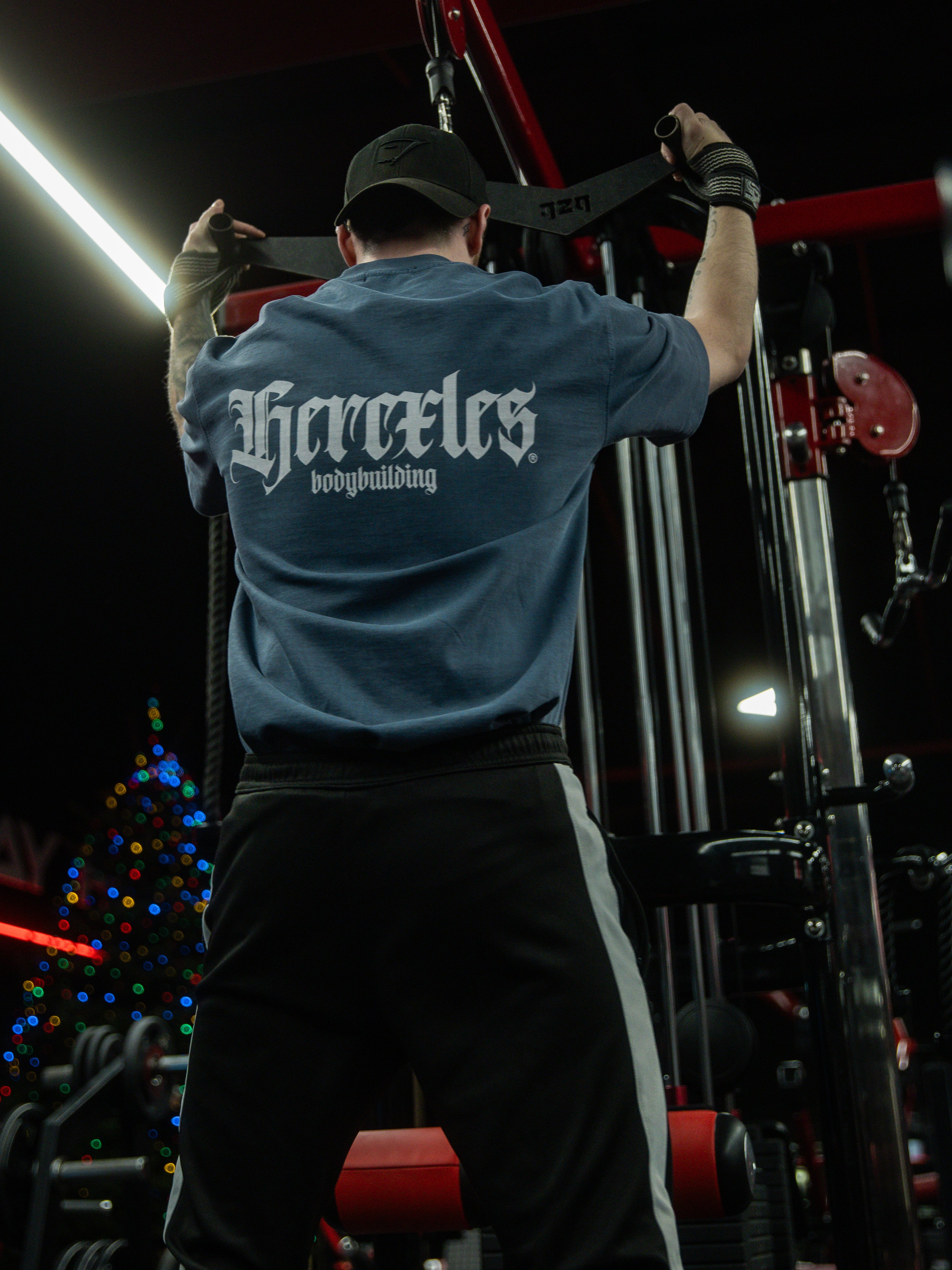 Bodybuilding Heavyweight T-shirt