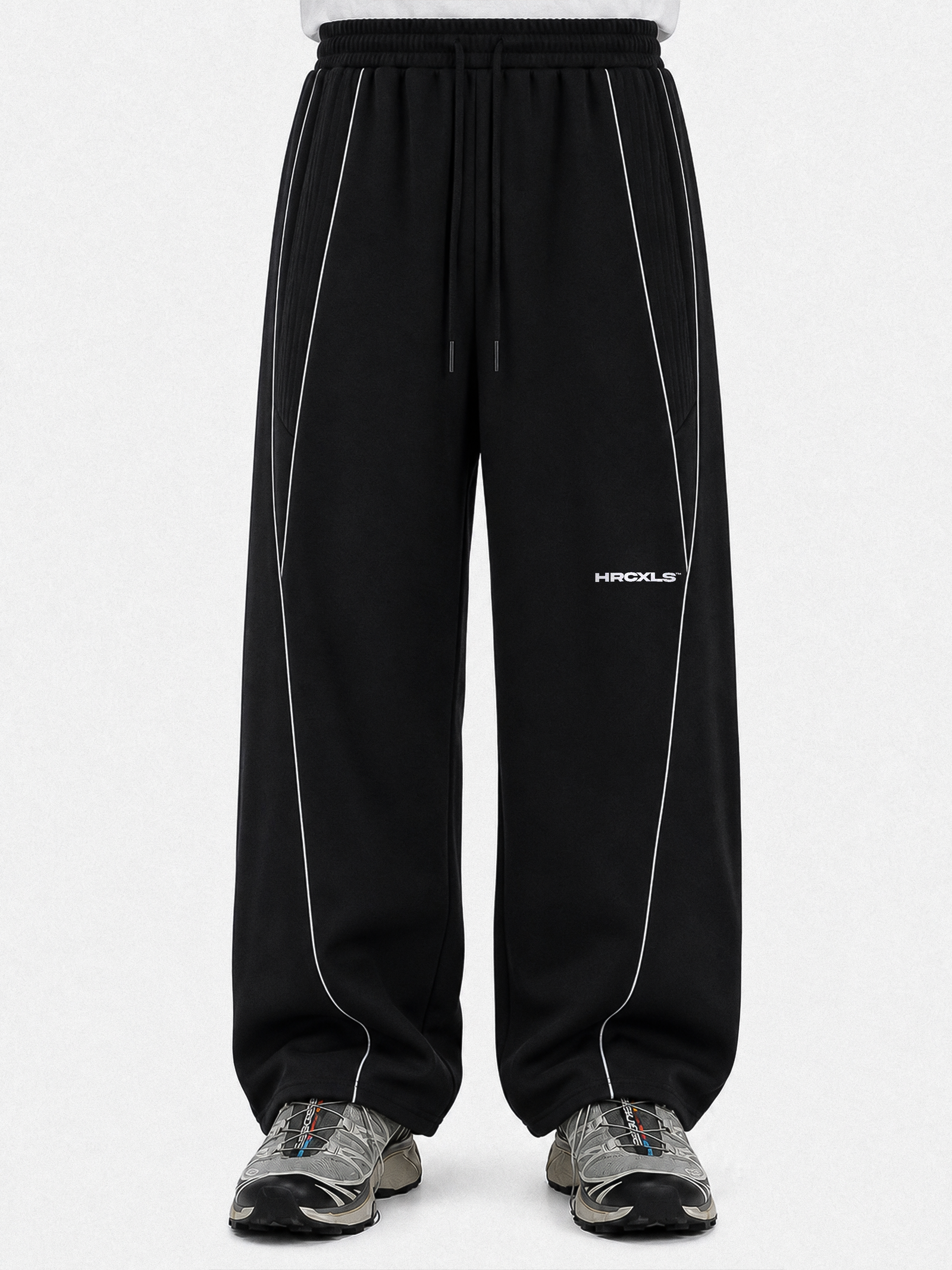 HCX feature detail: Reflective Straight-Leg Sweatpants - hcx gallery reflective sweatpants black