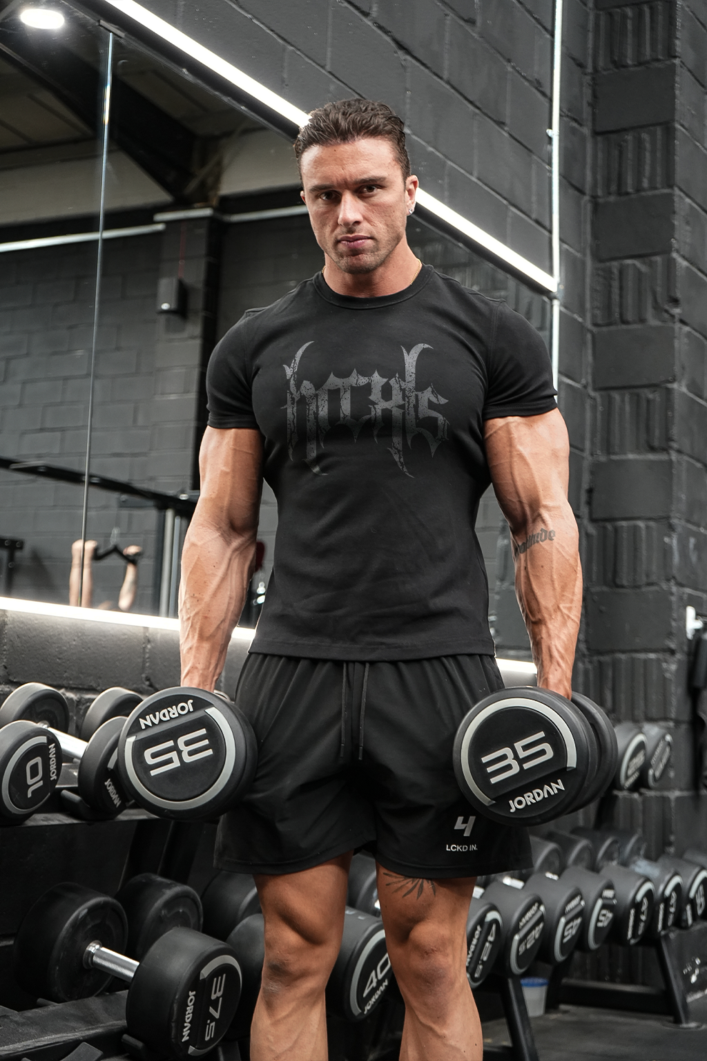 Grunge Muscle Tee front fit - model is 6'2 wearing size XXL